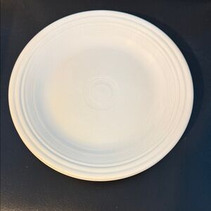 Elegant Fiesta Ware Homer Laughlin White Dinner Plates set of 3